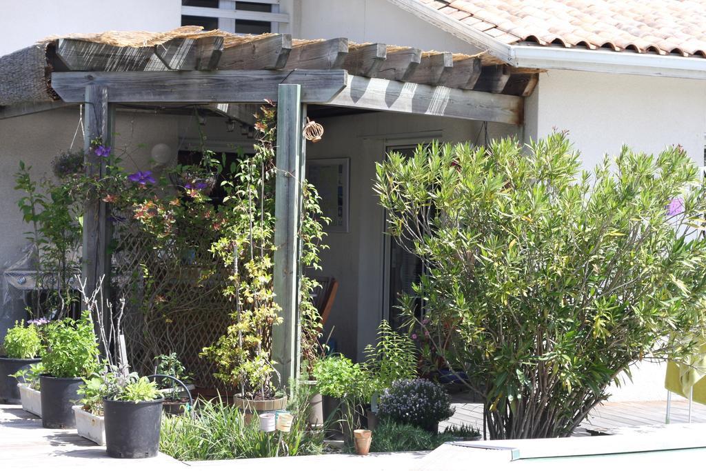 Calme Et Nature, Ba Hotel Gujan-Mestras Room photo